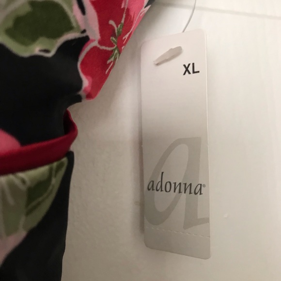 2 chemise Adonna and apt.9 chemise. Sold together - Picture 5 of 11